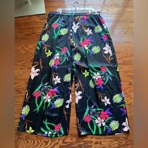 Worthington Black Floral Straight Leg Pants